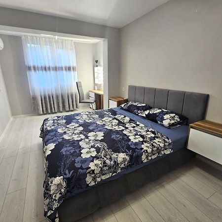 Apartment Bohemi With Free Parking Burgas Екстер'єр фото