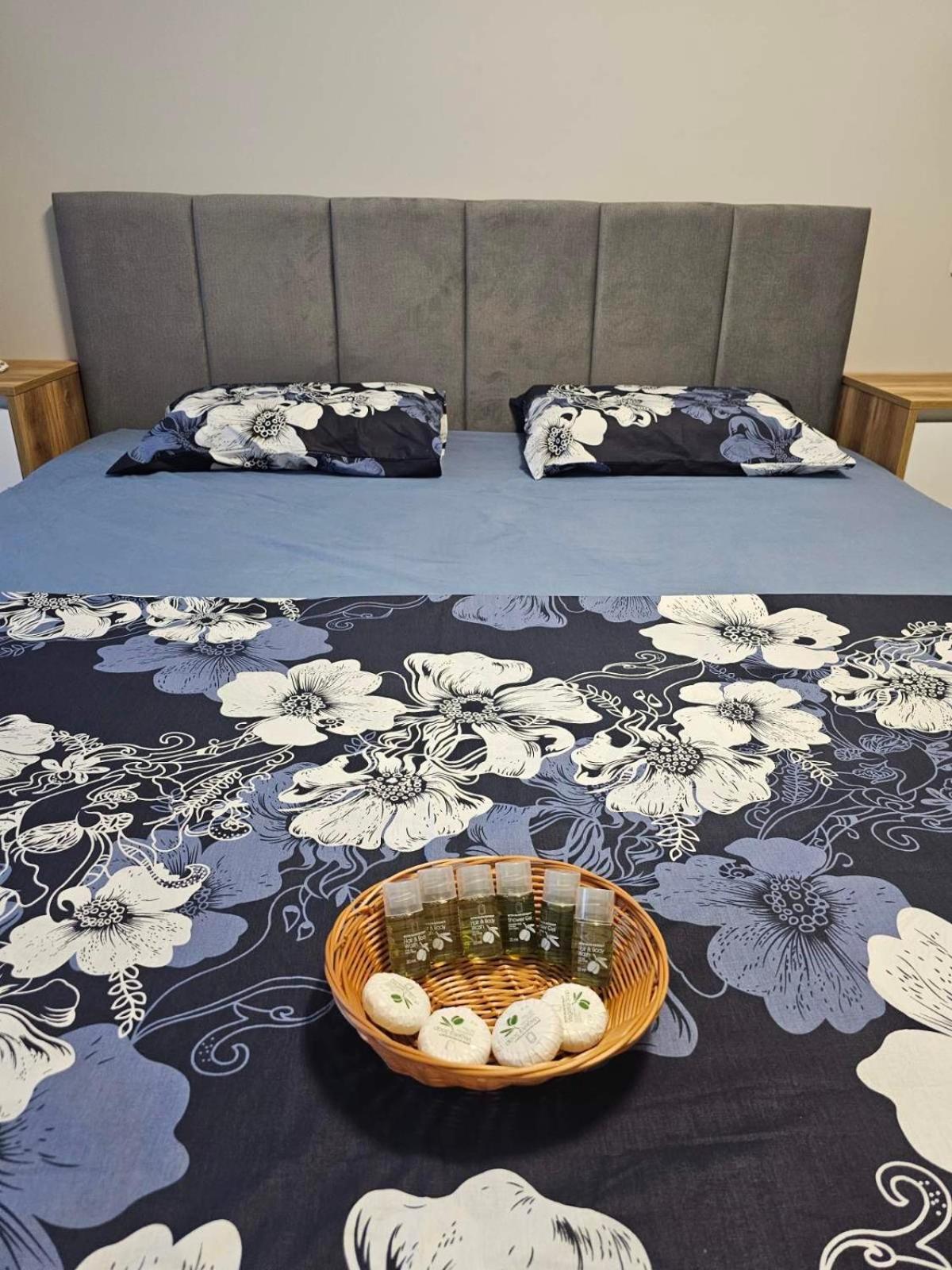 Apartment Bohemi With Free Parking Burgas Екстер'єр фото