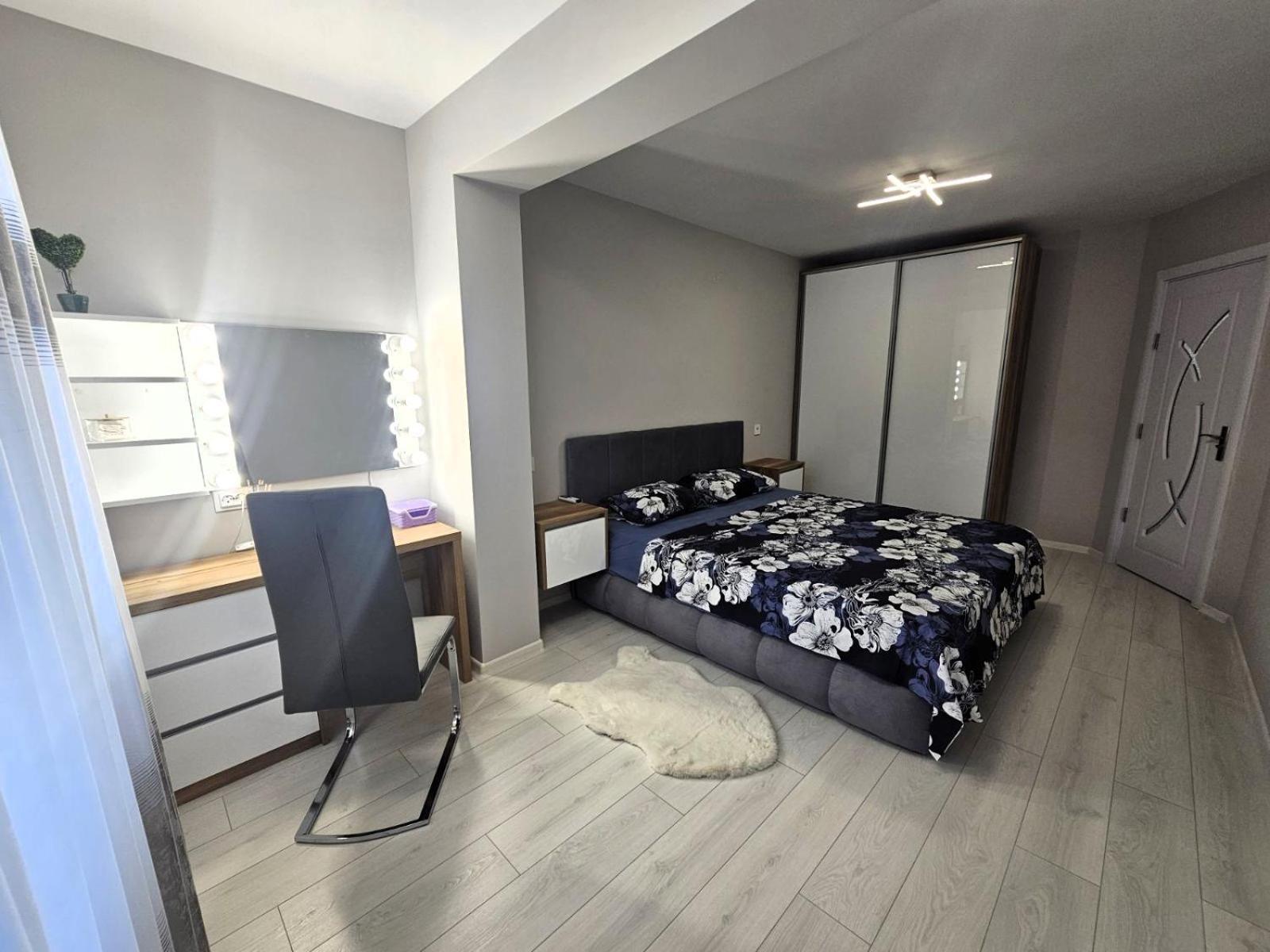 Apartment Bohemi With Free Parking Burgas Екстер'єр фото